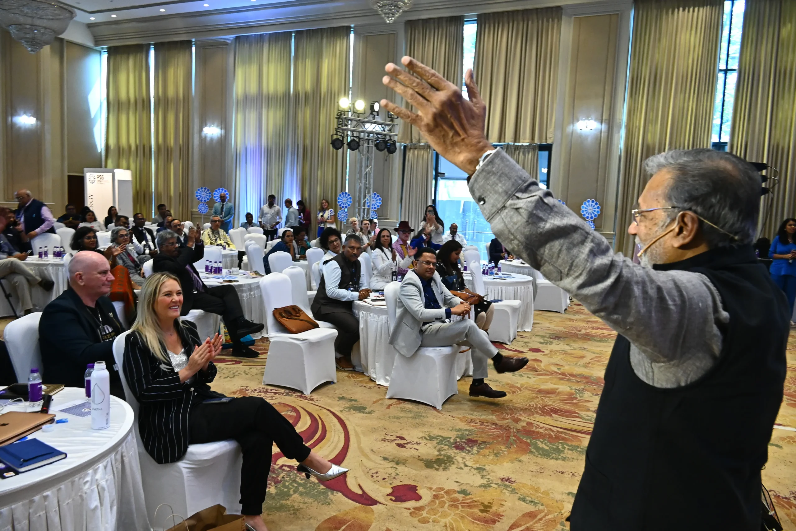 Leadership Through Life Transitions: A Conscious Path to Human Potential